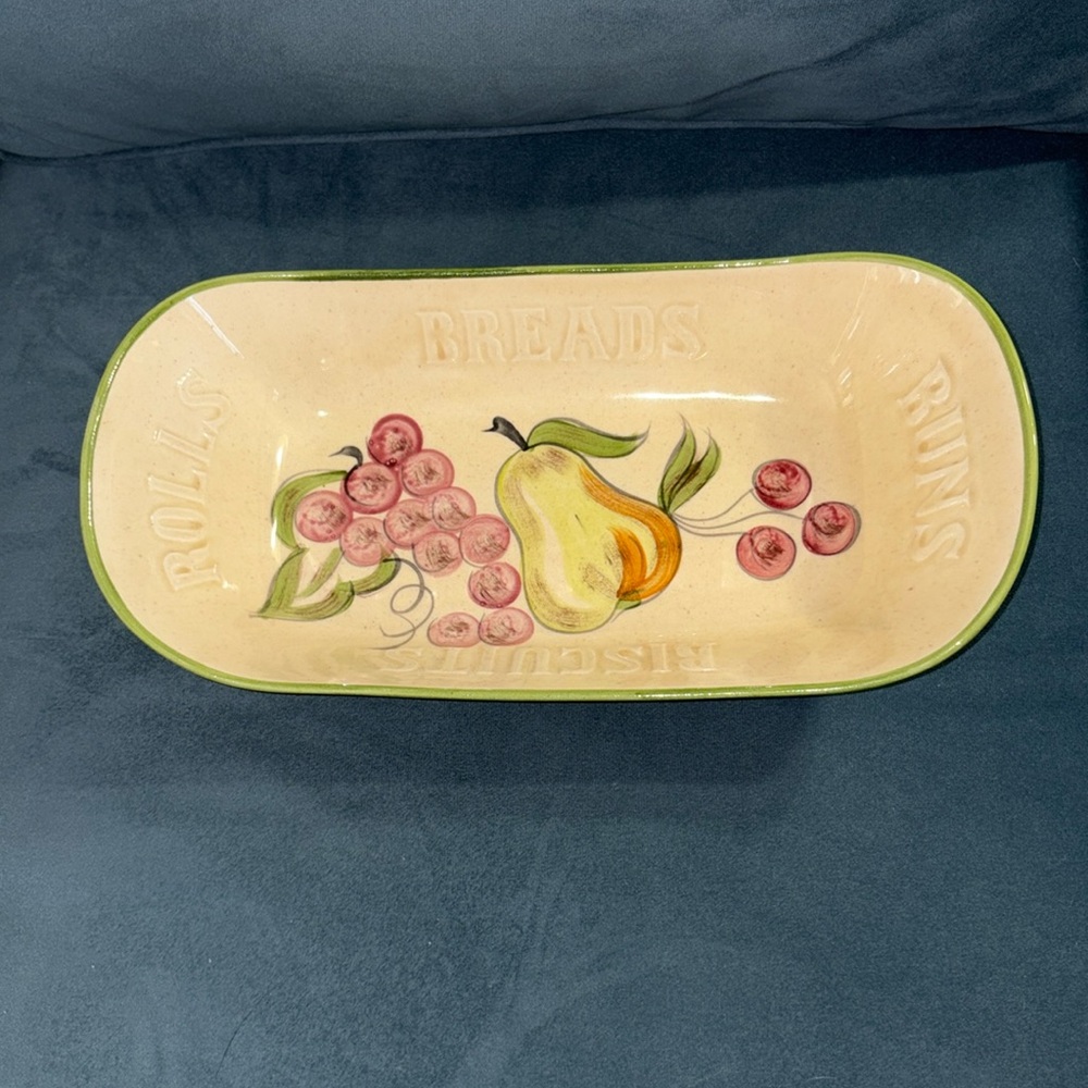 Lower Price!!LOS ANGELES POTTERIES Vintage Bread Serving Bowl